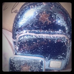 Loungefly  frozen 2, Elsa mini backpack and wallet
